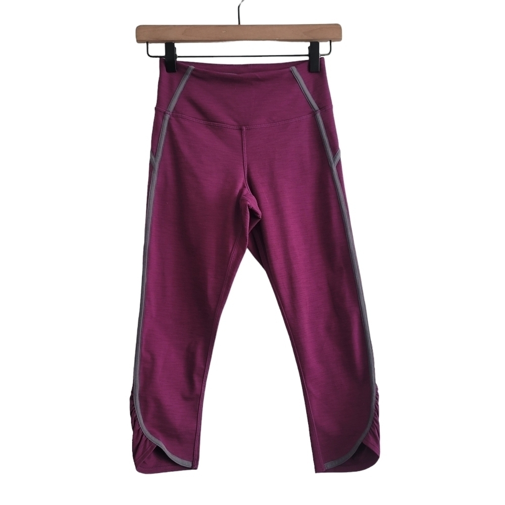 Manduka XS Plum Cropped Yoga Leggings Athletic